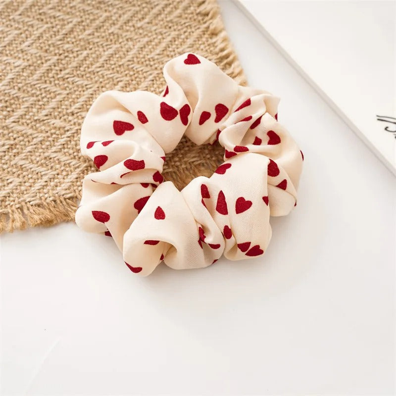 Stylish Heart Print Scrunchie