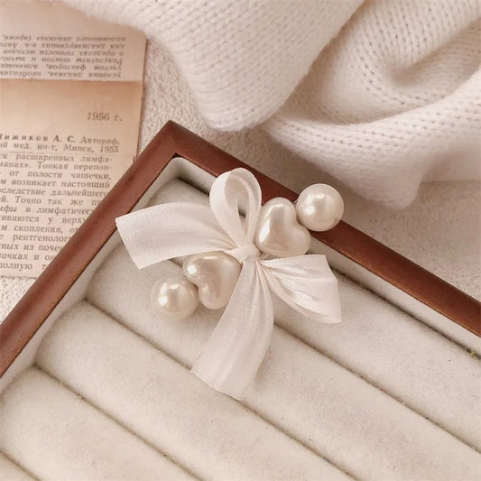 Pearl Butterfly Knot Hair Clip