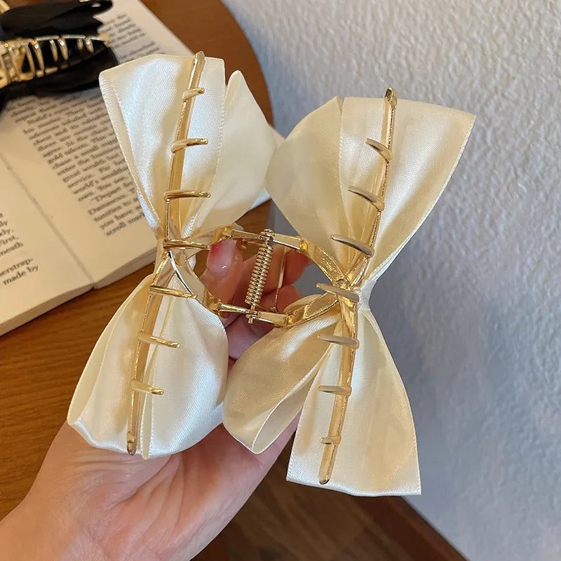 Classic Metal Claw Clip with Bow