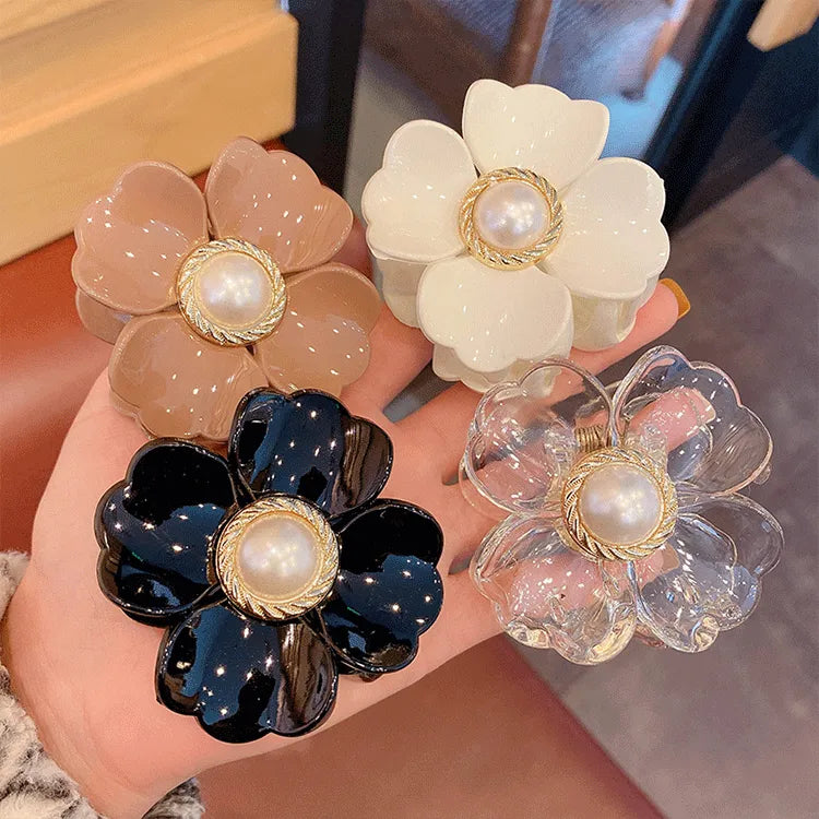 Pearl blossom Flower Hair Clip
