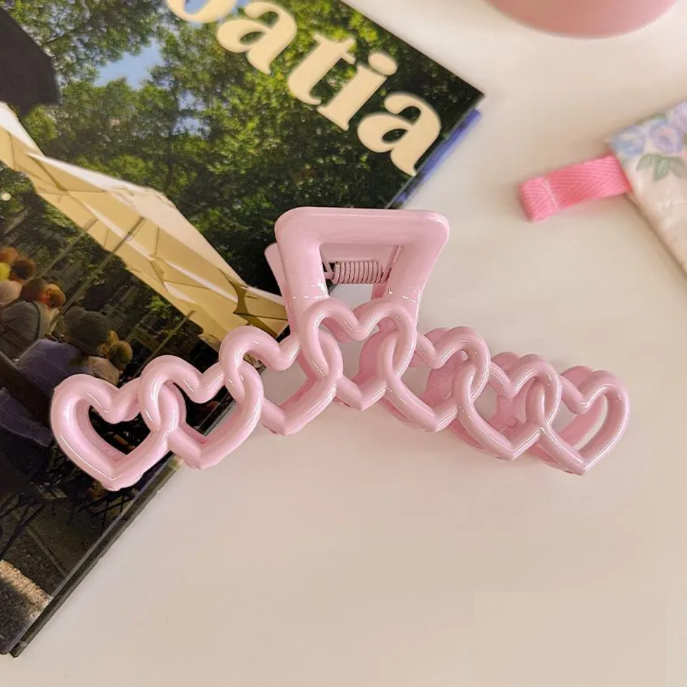 Dopamine Love Heart Claw Clip