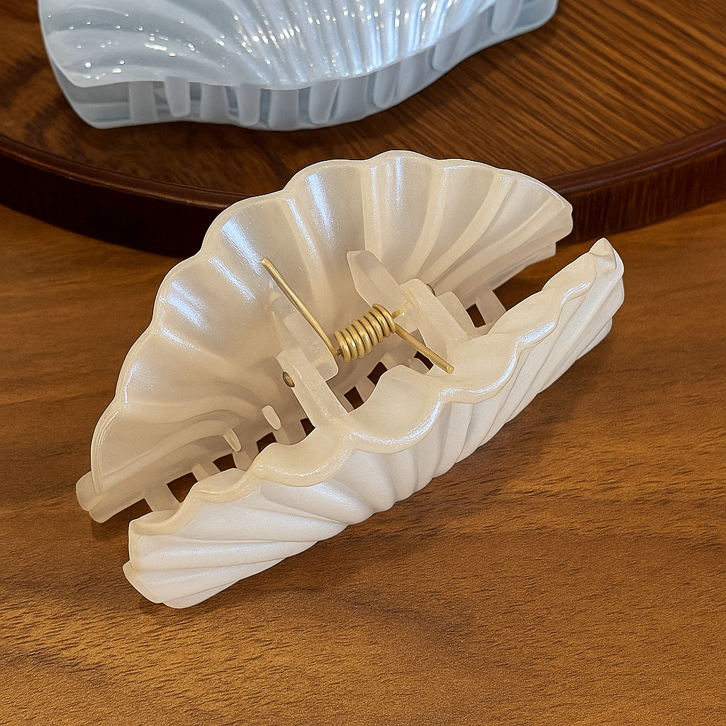 Ocean Charm Pearl Hair Clip