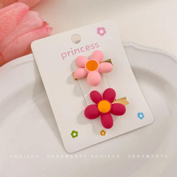 Daisy Hair Clip Set – Korean Aesthetic