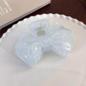 Glossy Bow Hair Claw Clip – Korean Aesthetic