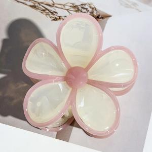 Pastel Daisy Flower Hair Claw Clip – Korean Floral Hair Accessory