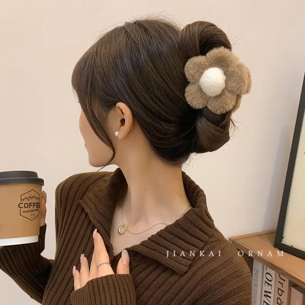 Brown Fluffy Flower Hair Claw Clip – Korean Winter Hair Accessory