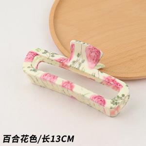 Rose Garden Rectangle Hair Claw Clip 🌸 | Korean Floral Hair Accessory (13 cm)